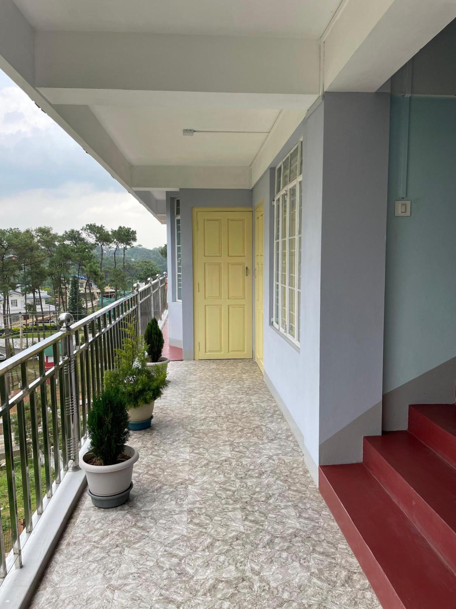 Keeon Private Room Top Шиллонг Экстерьер фото