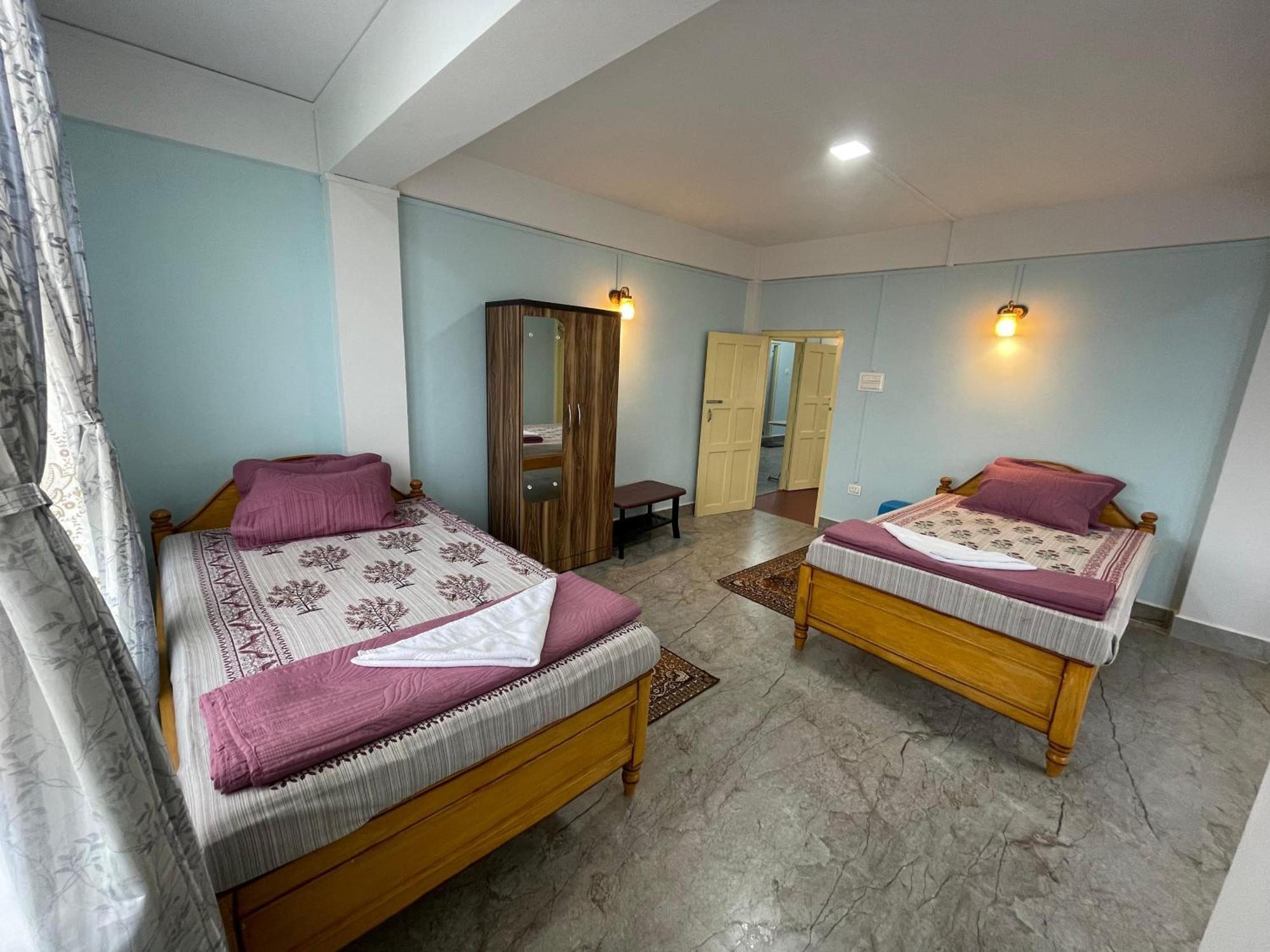 Keeon Private Room Top Шиллонг Экстерьер фото