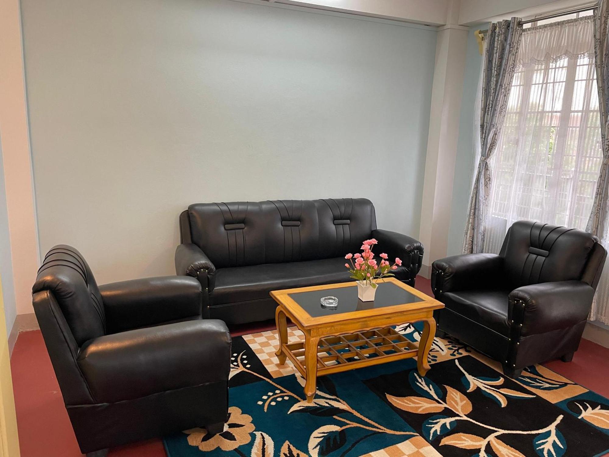 Keeon Private Room Top Шиллонг Экстерьер фото